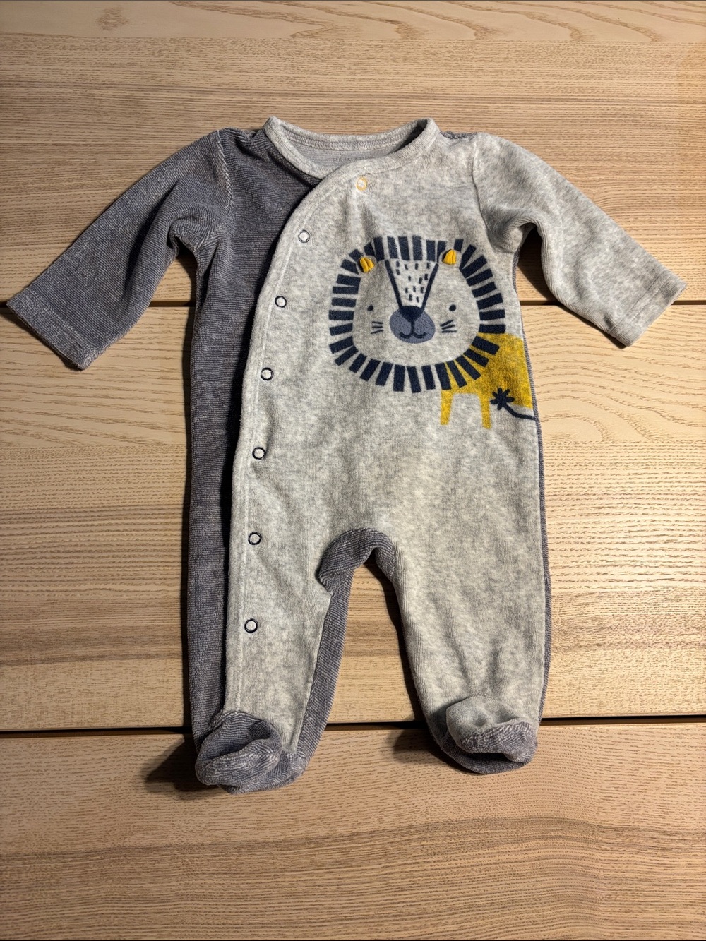 Gray & Charcoal Lion Footed Baby One-Piece Romper